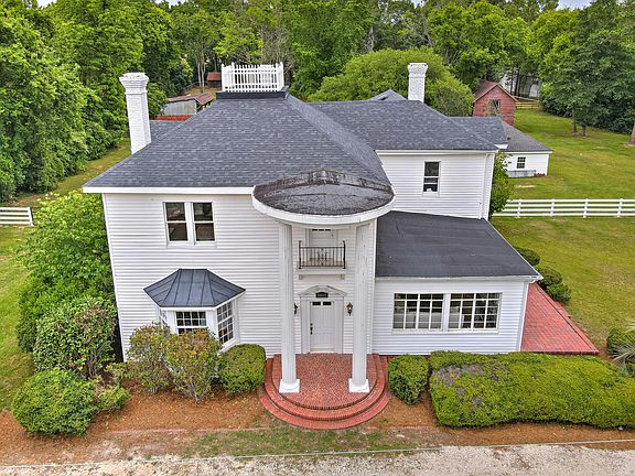 2nd image of 3057 Charleston Hwy