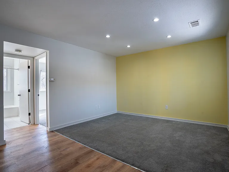 20 Silopanna Rd #2 — Photo 5