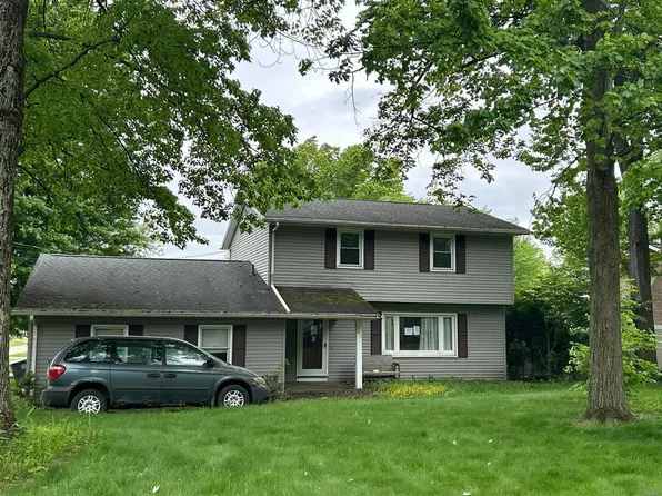 341 Rosalind Ave, Wadsworth, OH 44281