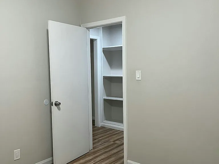 1904 Hearthstone Dr #102 — Photo 23