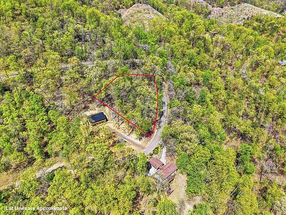 5th image of 1202 Keetoowah Dr