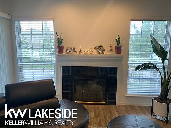 4th image of 52395 Heatherstone Ave #5