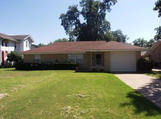 2707 Yamparika St, Vernon, TX 76384