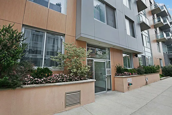 Rented by Carnegie Management Inc | media 11