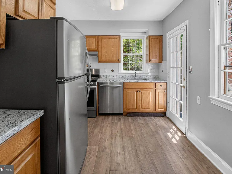 4712 Piney Branch Rd NW — Photo 9