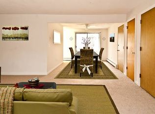 120-124 Cocasset St #120-2, Foxboro, MA 02035