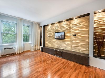 48-42 44 Street #3H, Queens, NY, 11377