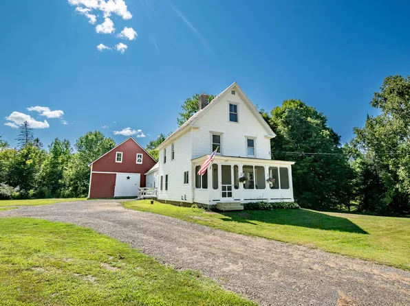 427 E Dover Road, Dover-Foxcroft, ME 04426