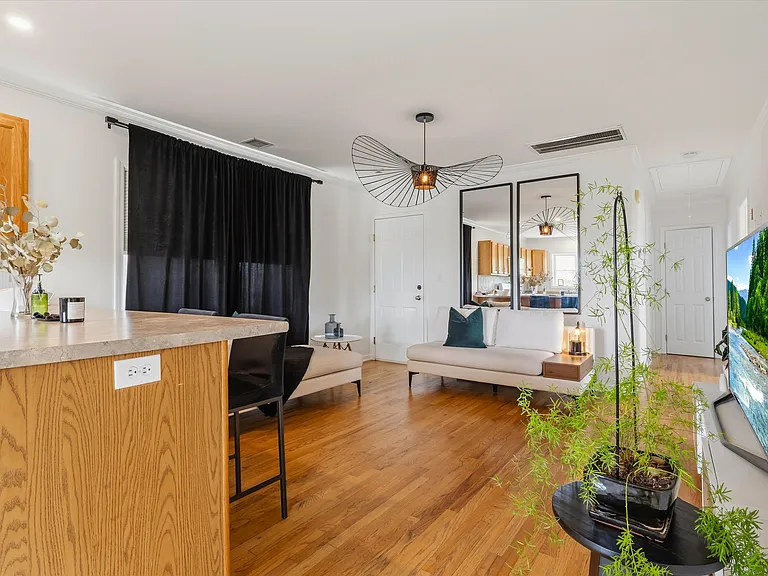 22 Chappelle St #3 — Photo 35