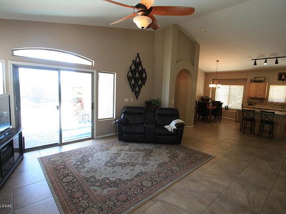 5th image of 5611 W Cactus Garden Dr