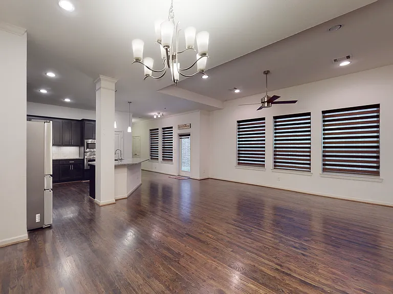 123 Palacio St — Photo 7