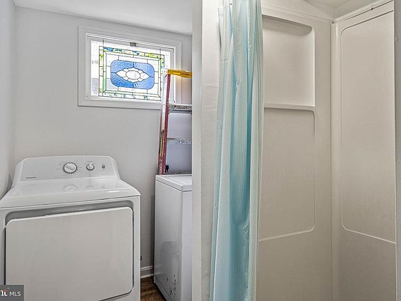 4th image of 101 Anchor Way Unit 204