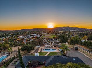 5260 Stow Cir, Santa Rosa, CA 95409