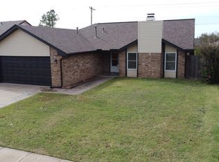 805 Rolling Hills Ter, Edmond, OK 73012