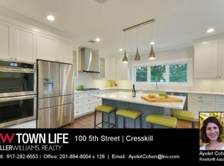 100 5th St, Cresskill, NJ 07626