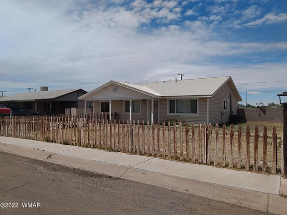 2nd image of 205 Encanto Dr