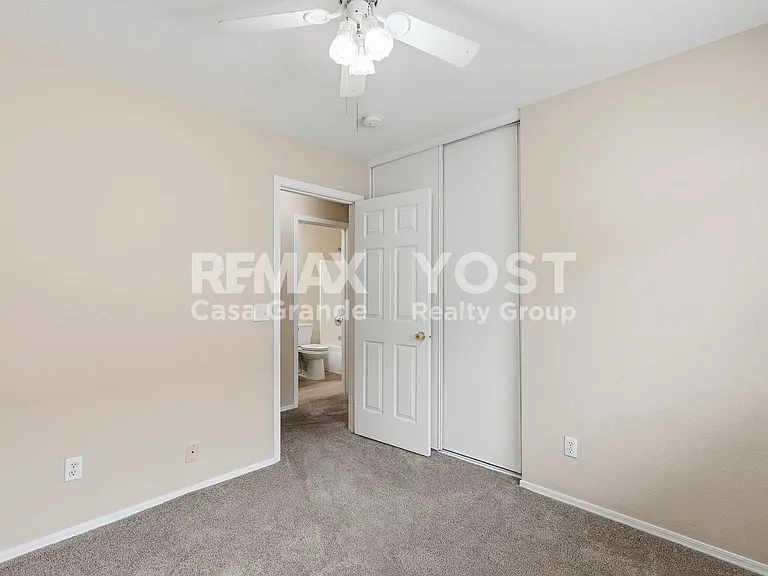 660 W Kingman Loop — Photo 12