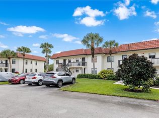 4366 27th Ct SW APT 102, Naples, FL 34116