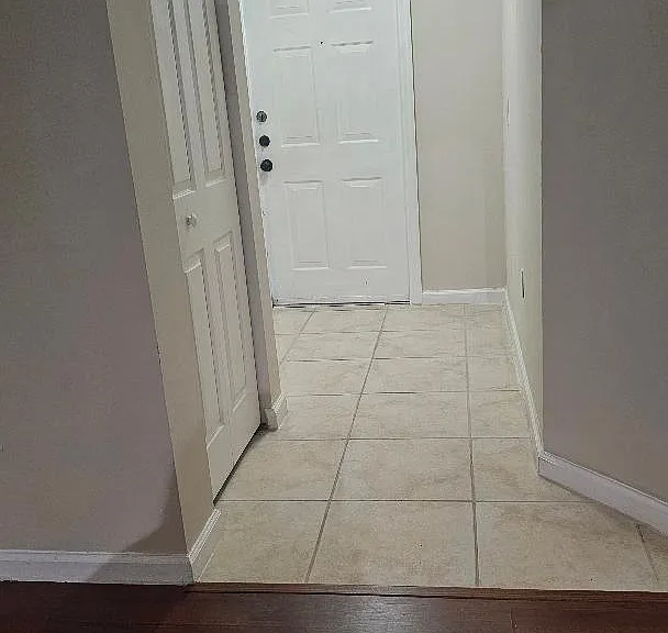 1111 Myrtlewood Cir E — Photo 11