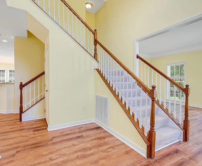6307 Culbreth Ct — Photo 9