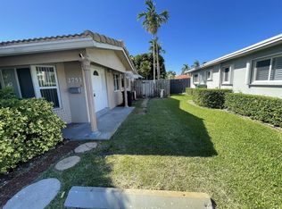 2753 NE 32nd St, Fort Lauderdale, FL 33306