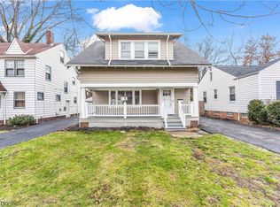 3377 Spangler Rd, Cleveland Heights, OH 44112