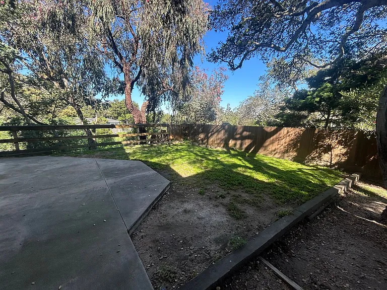 142 Pine Canyon Rd — Photo 32