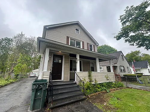 251 Cottage St #2 Photo 1