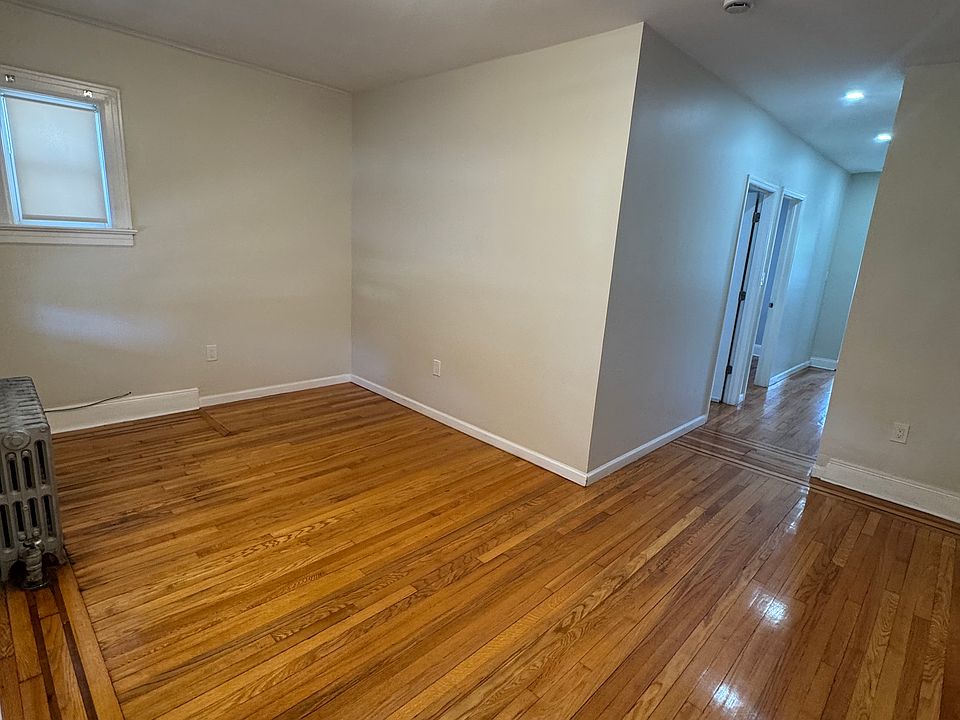 1st image of 1056 E 232nd St #1