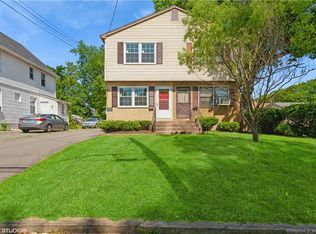 15 Clinton St UNIT 15, Manchester, CT 06040