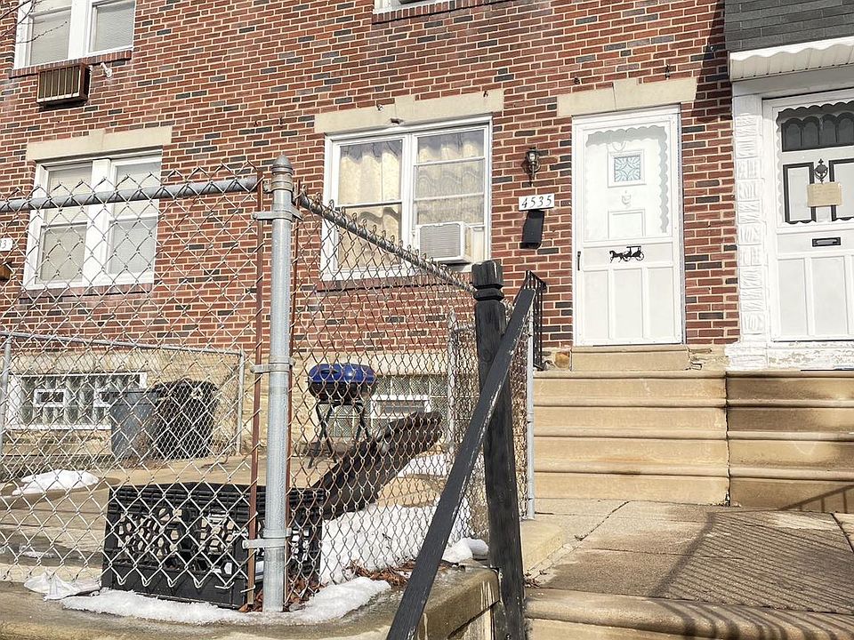 1st image of 4535 Oakmont St