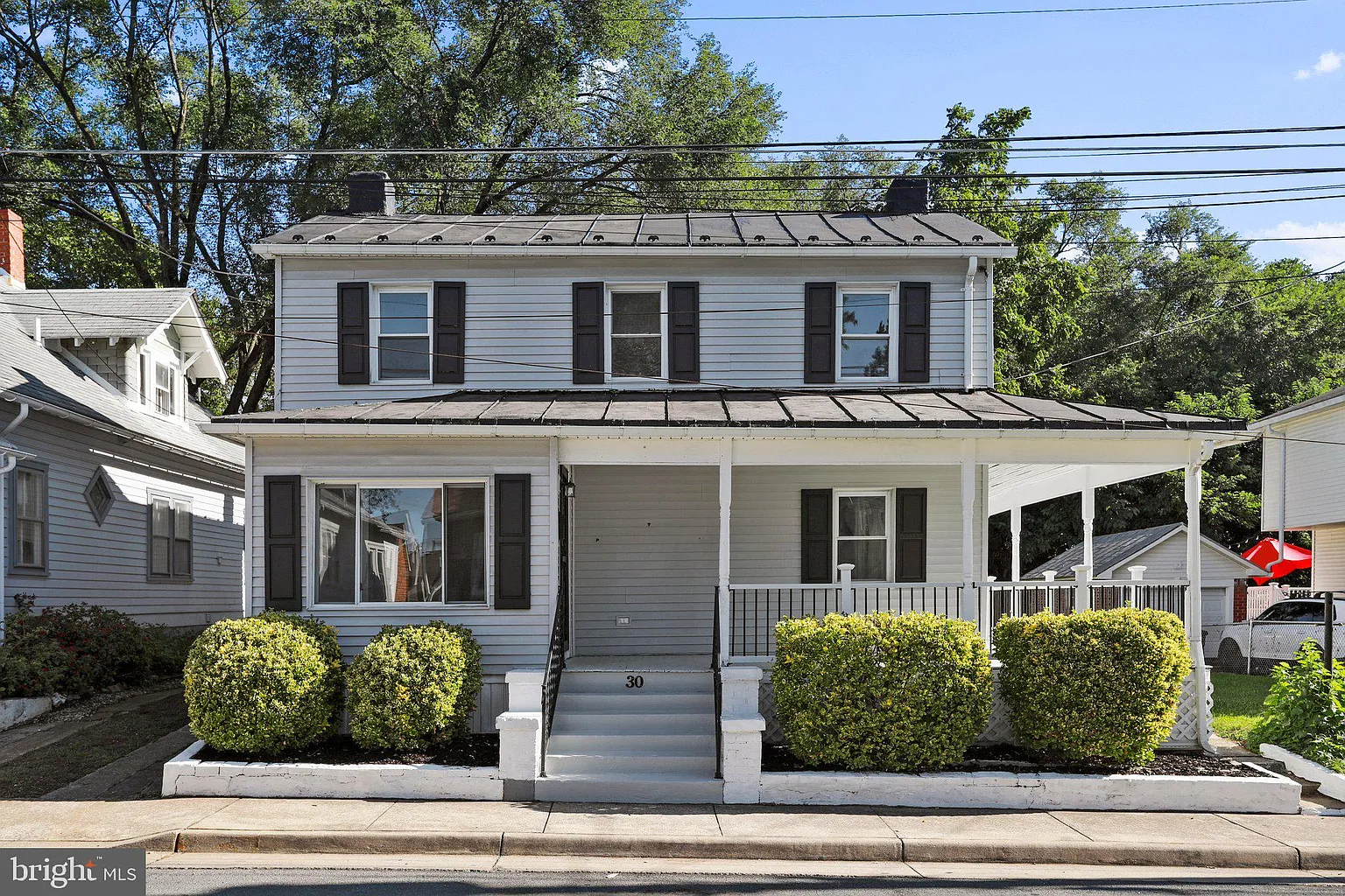 30 W Southwerk St photo 1