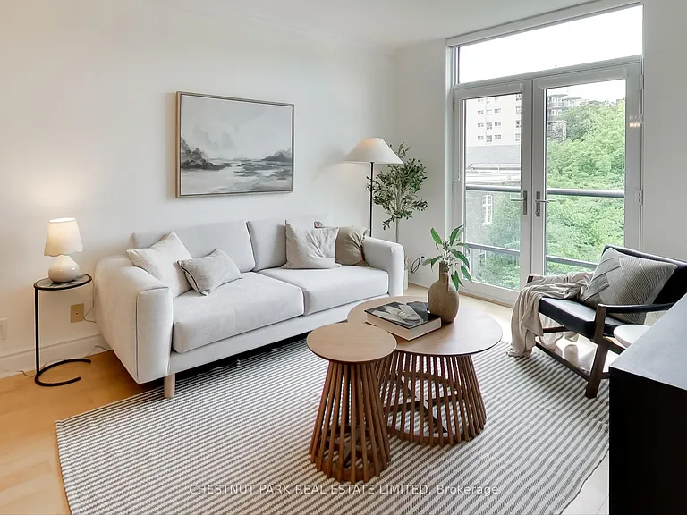 10 Delisle Ave #414 — Photo 2