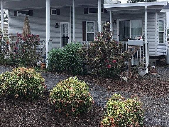 2nd image of 6641 Monford Dr Unit 42