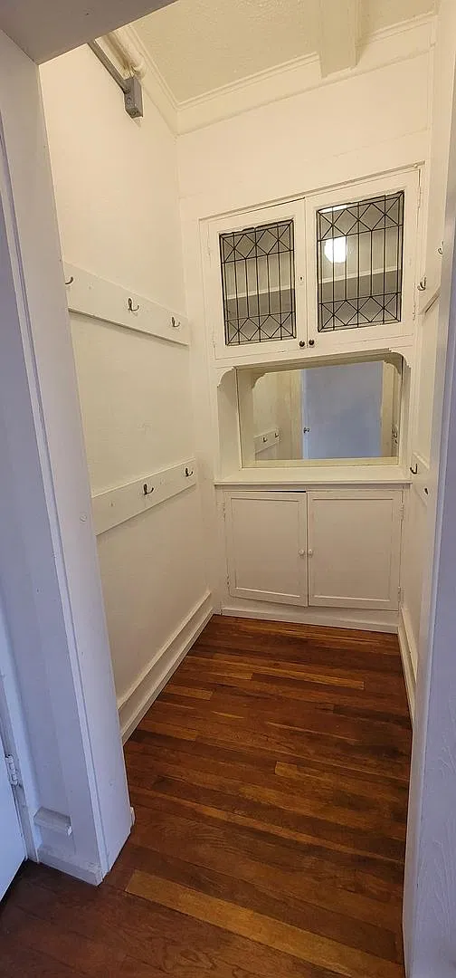 505 Wellington St — Photo 4