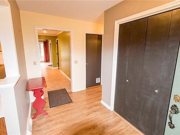 5th image of 3612 E Colony Sq