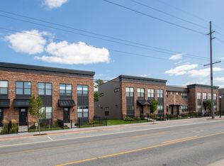 340 Indiana Ave, Crown Point, IN 46307