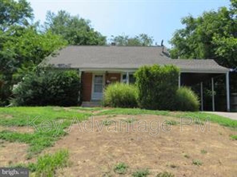 1st image of 2020 Cumberland Dr