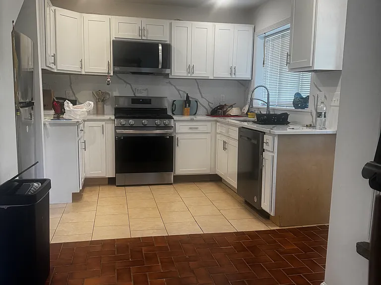 118 Brooklawn Ave #3 — Photo 5