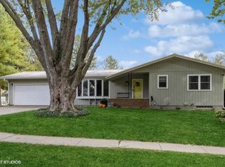 1111 17th Ave, Coralville, IA 52241