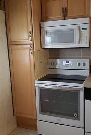 4th image of 8401 Lagos De Campo Blvd APT 105V