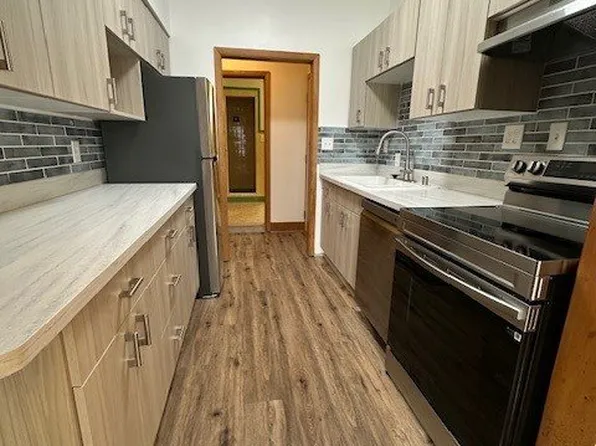 600 E Ogden Ave #Uw, Milwaukee, WI 53202