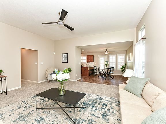 5th image of 6236 N Woods Edge Ct