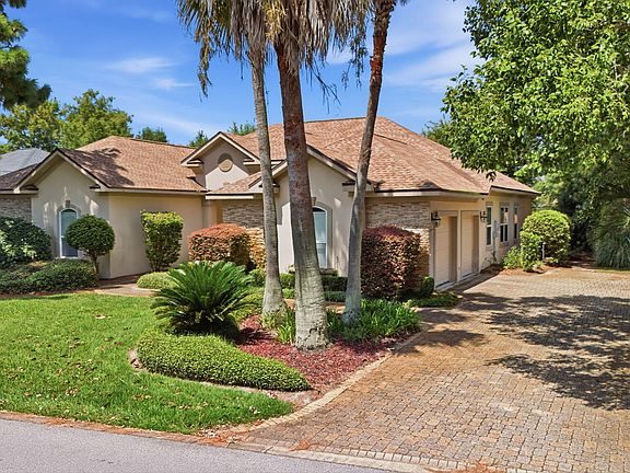 2nd image of 244 Tequesta Dr