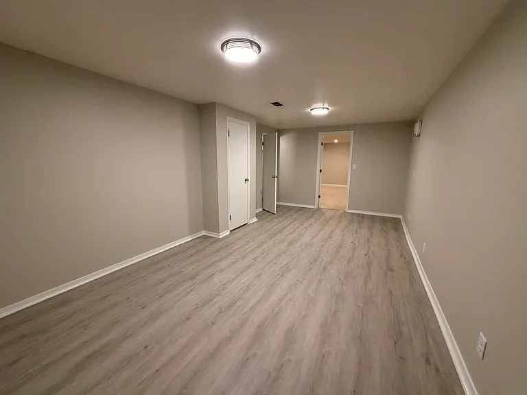 1216 Robin Dr — Photo 30
