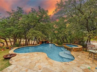 153 N Showhorse Dr, Liberty Hill, TX 78642