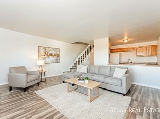 3210 W Longfellow Pl UNIT B, Denver, CO 80221