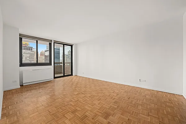 Rented by Compass | media 16