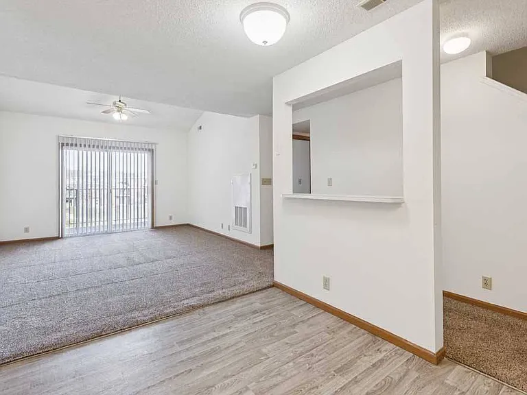 Northridge Heights Apartments — Photo 161