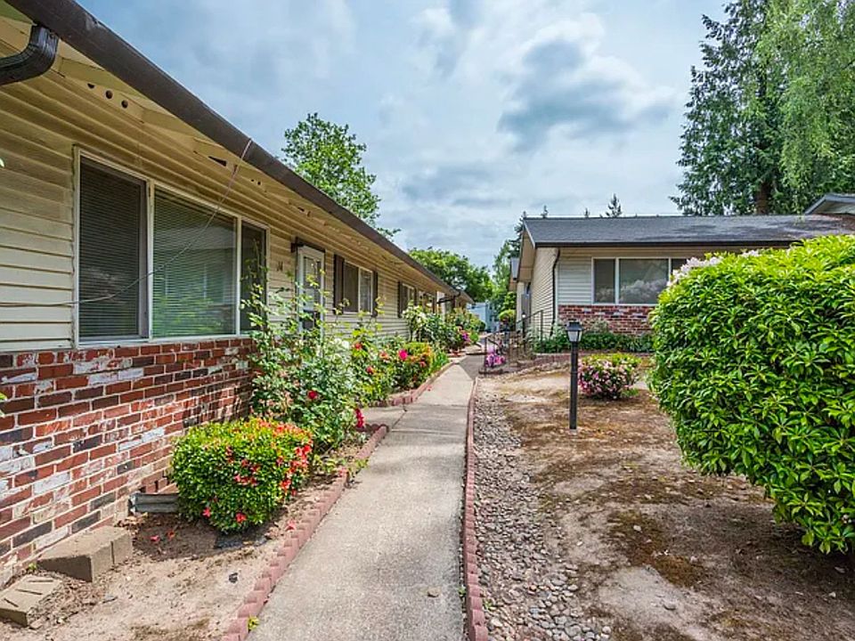 1st image of 10445 SW Capitol Hwy #378-12